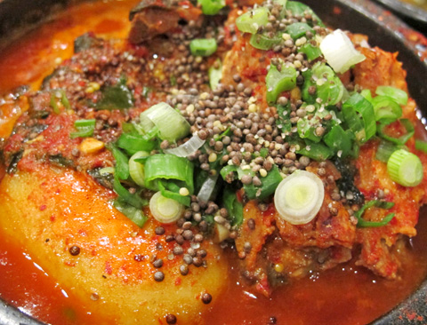 Spicy Pork Bone and Potato Soup (Kam Ja Tang)