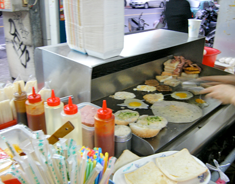 Hamburger with Fried Egg