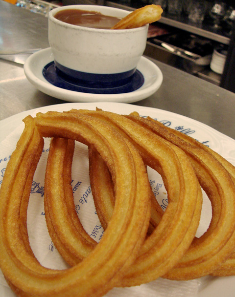Churros Con Chocolate