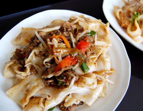 Savory Cumin Lamb Hand-Pulled Noodles