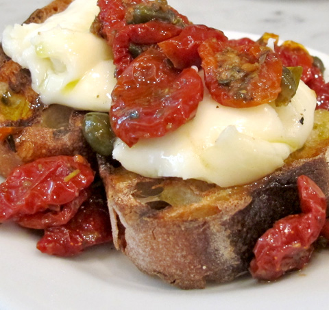 Stracchino and Sun-Dried Tomato Tartine