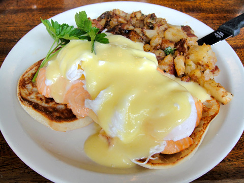 Baked Salmon Benedict
