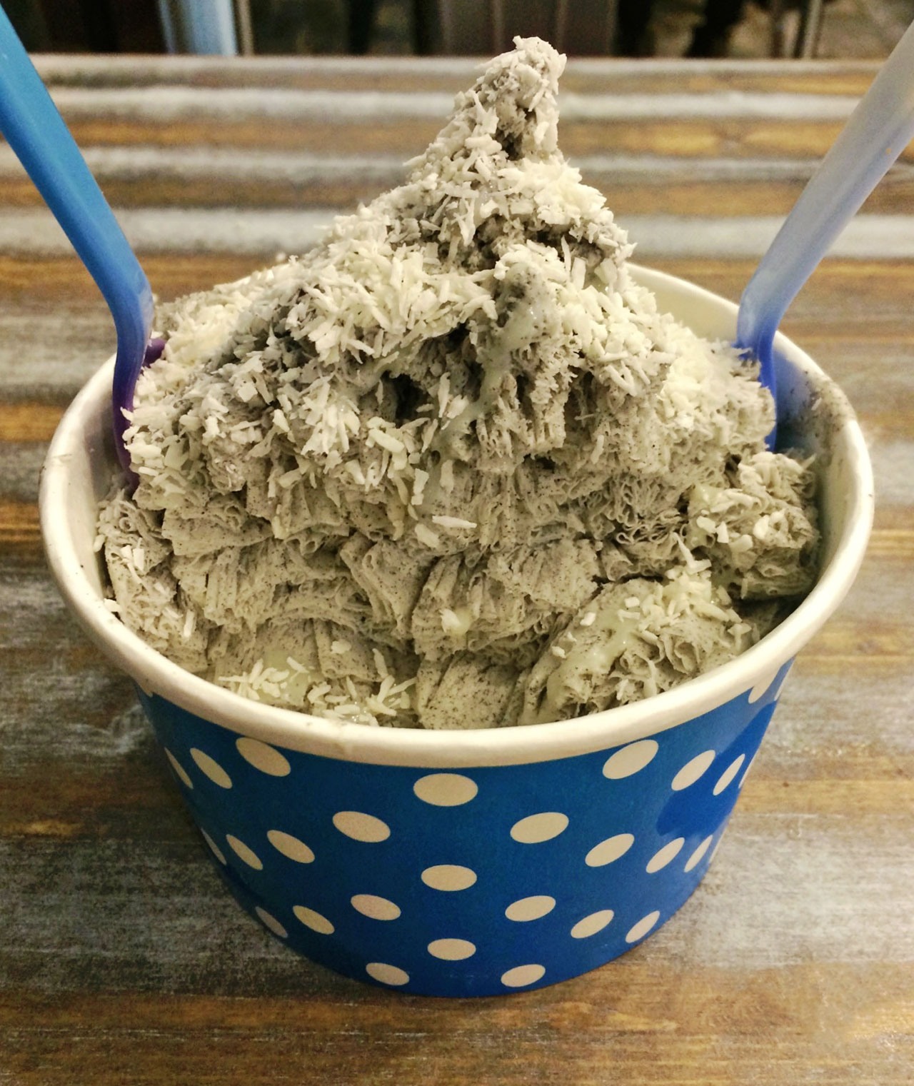 Roasted Black Sesame Shaved Cream / Monica Wong